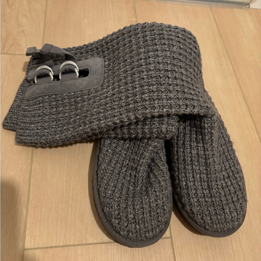 UGG Classic Solene Tall Boot - Picture 5 of 9